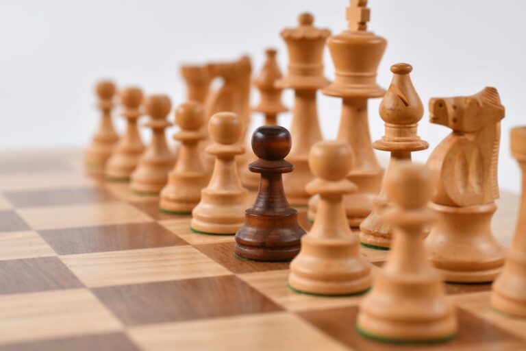 Russian chess grandmaster against Ukraine war switches allegiance to UK